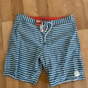 O'Neill men’s 32  Blue and White Striped Board Shorts w pockets